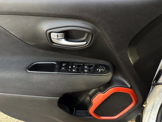 Used 2020 Jeep Renegade Sport AWD/4WD image 18