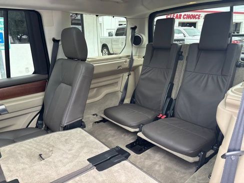 Used 2016 Land Rover LR4 HSE LUX AWD/4WD image 31