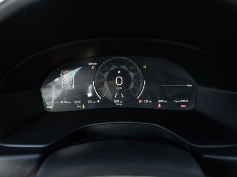 New 2025 Karma Revero Luxury RWD image 48