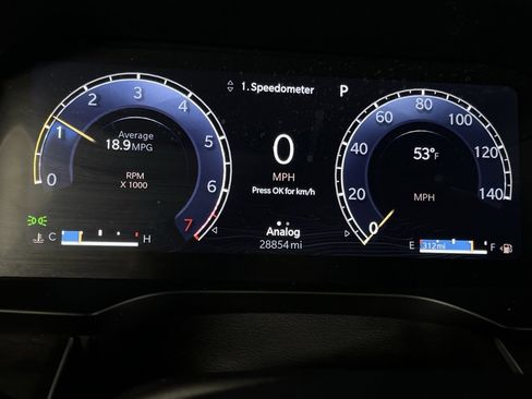 Certified 2024 Jeep Grand Cherokee L Limited w/ Luxury Tech Group II image 16