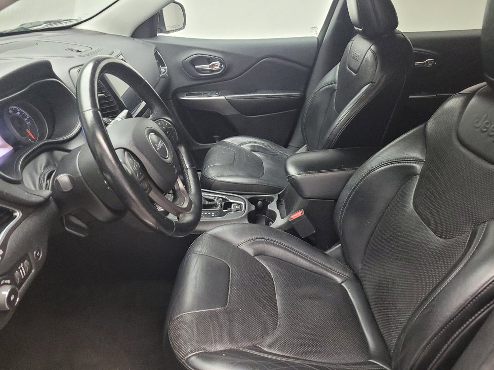 Used 2019 Jeep Cherokee Limited AWD/4WD image 17