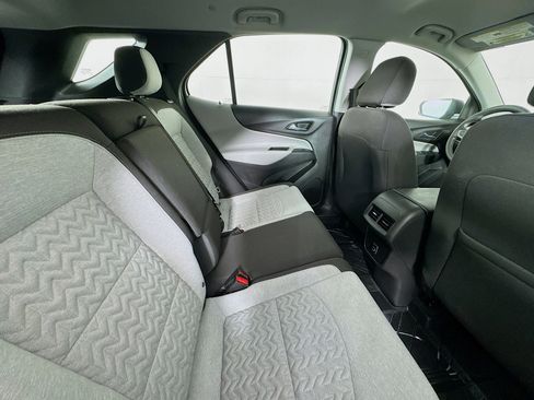 Used 2022 Chevrolet Equinox LS w/ LPO, Floor Liner Package FWD image 46