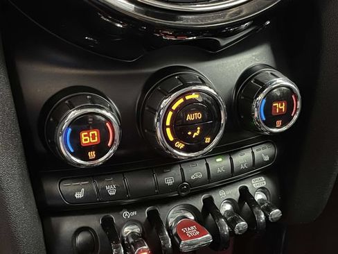 Used 2019 MINI Cooper S FWD image 30