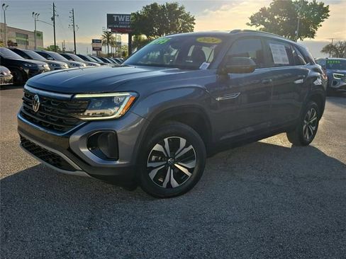 Used 2024 Volkswagen Atlas Cross Sport SE image 24