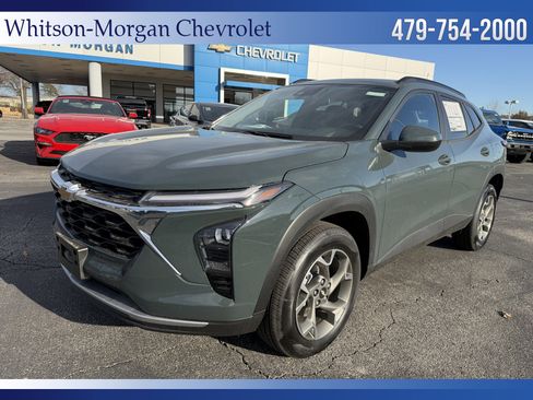 New 2026 Chevrolet Trax LT w/ Driver Confidence Package image 1