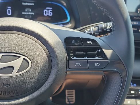 New 2026 Hyundai Elantra SEL Sport FWD image 8