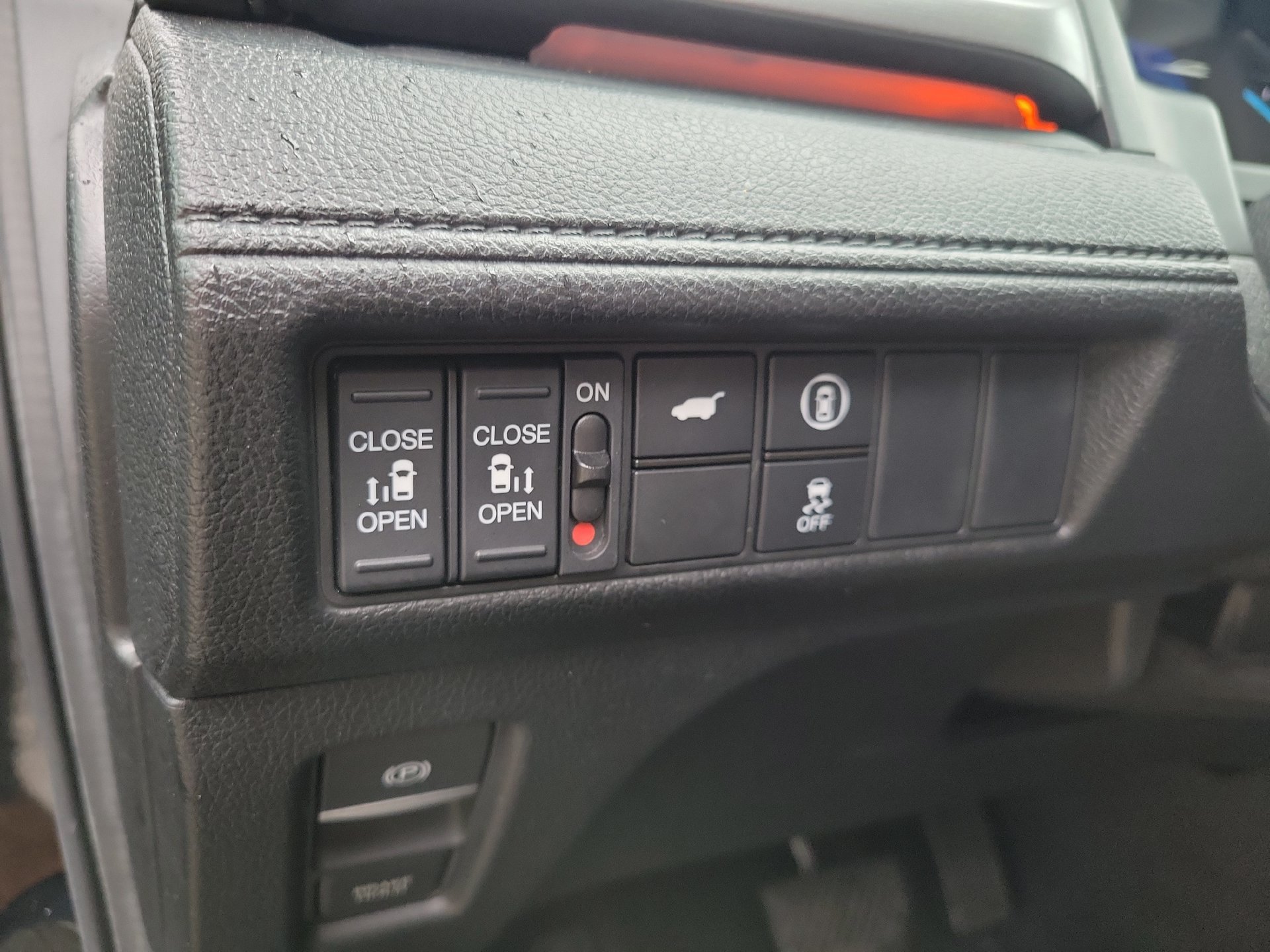 Used 2024 Honda Odyssey Sport image 30