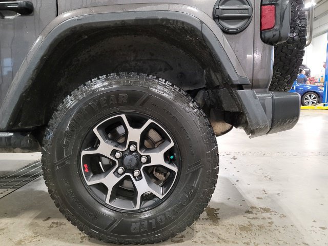 Used 2018 Jeep Wrangler Unlimited Rubicon AWD/4WD image 13