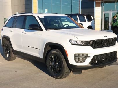 New 2025 Jeep Grand Cherokee Altitude