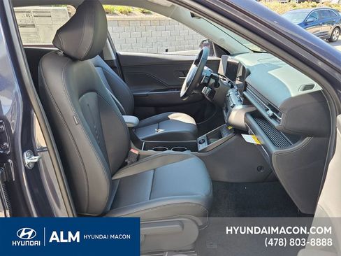 New 2026 Hyundai Kona SEL Premium image 17