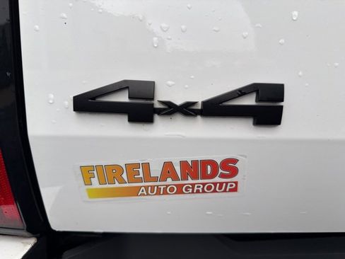 Used 2023 Toyota Tundra SR w/ SR Tow Package image 9