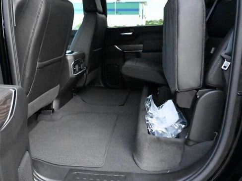 Used 2022 GMC Sierra 3500 Denali w/ Denali Ultimate Package image 38