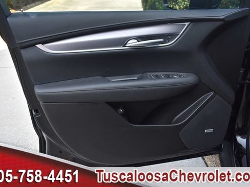 Used 2025 Cadillac XT5 Luxury w/ LPO, Floor Liner Package FWD image 19