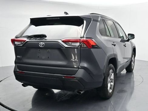 Used 2024 Toyota RAV4 XLE FWD image 6