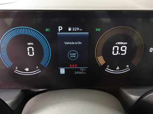 Used 2025 Hyundai Sonata SEL FWD image 4