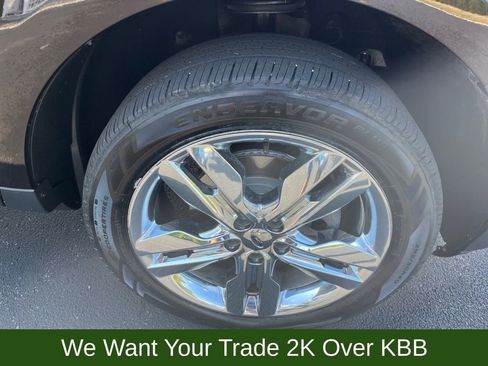 Used 2013 Ford Edge Limited image 20