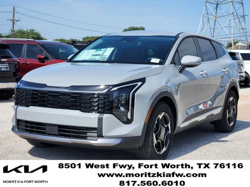 New 2026 Kia Sportage EX FWD image 2