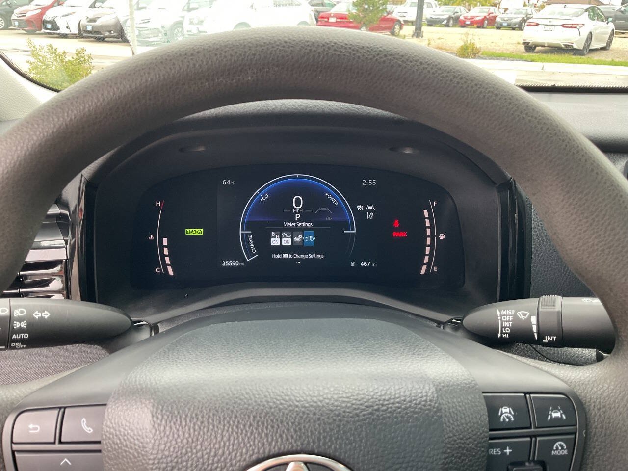 Used 2025 Toyota Camry LE FWD image 20