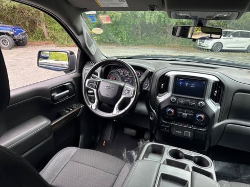 Used 2020 Chevrolet Silverado 1500 LT Trail Boss w/ Convenience Package image 35