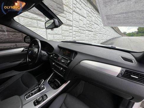 Used 2016 BMW X4 xDrive28i AWD/4WD image 16