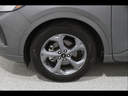 Used 2023 Ford Escape ST-Line w/ Tech Pack #1 FWD image 21