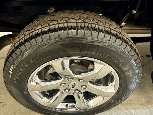 Used 2022 Ford F150 XLT w/ Equipment Group 302A High image 9