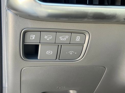 New 2026 Hyundai Ioniq 9 SE image 29