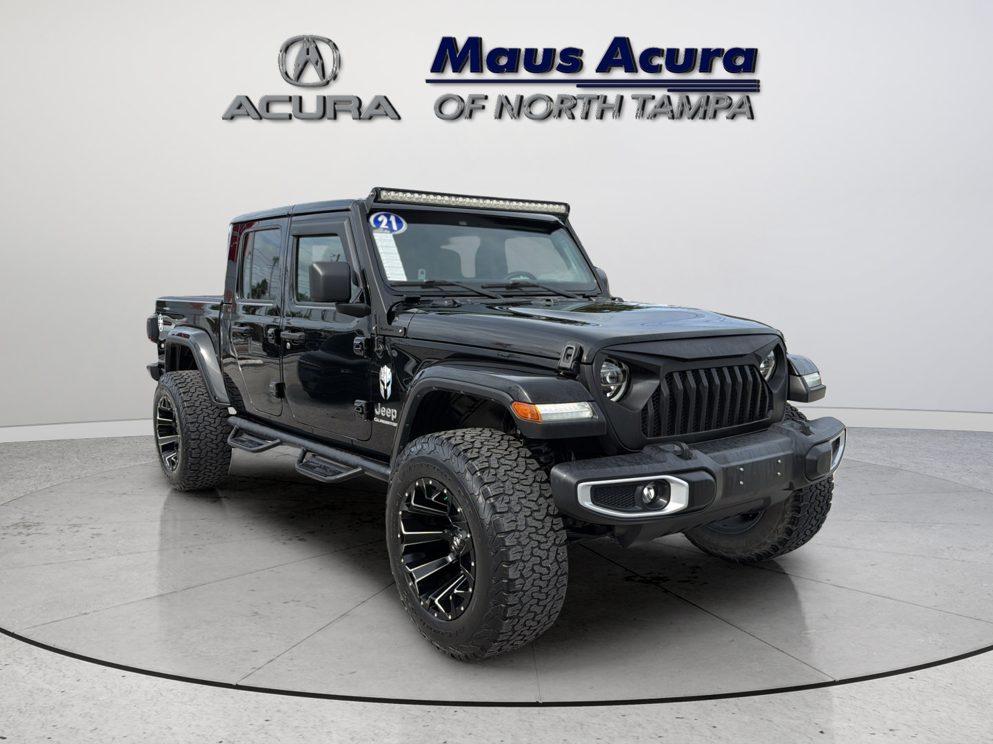 Used 2021 Jeep Gladiator Overland AWD/4WD image 1