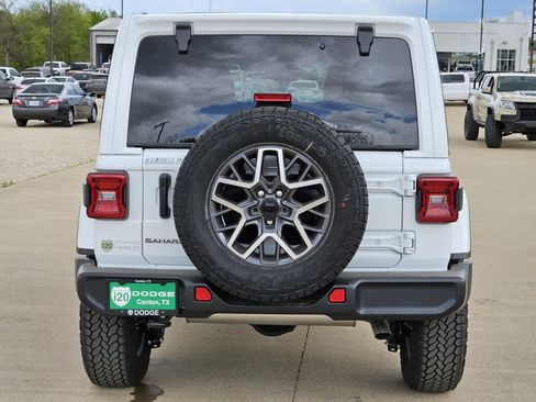 New 2025 Jeep Wrangler Unlimited Sahara w/ Technology Group image 5