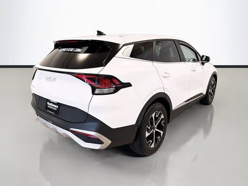 Used 2023 Kia Sportage EX FWD image 9