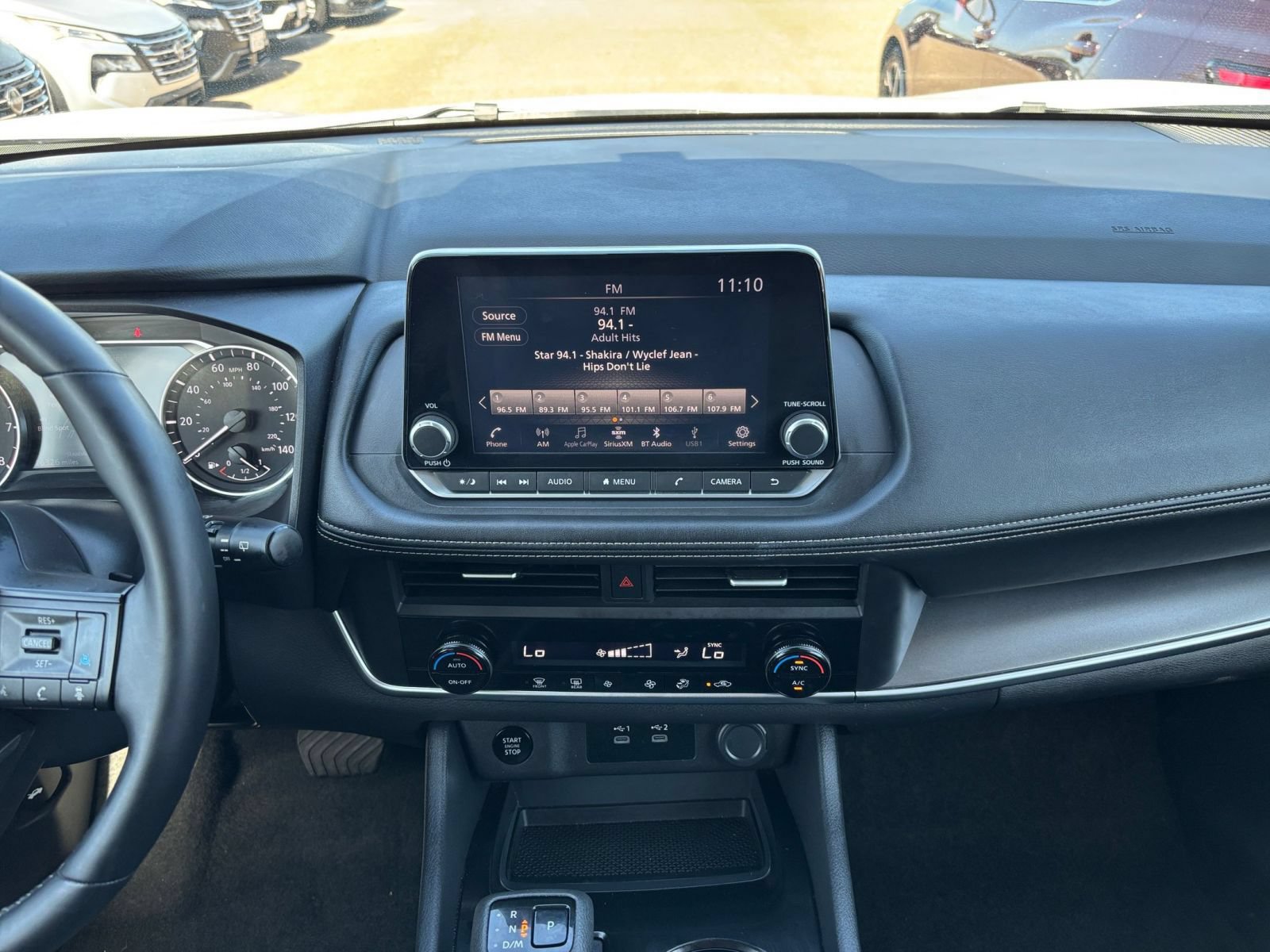 Used 2026 Nissan Rogue SV FWD image 16