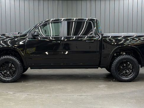 Used 2025 RAM 1500 Limited image 2