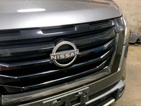 Used 2022 Nissan Pathfinder Platinum w/ Lighting Package (N93) image 29