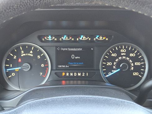 Used 2015 Ford F150 XLT w/ Equipment Group 302A Luxury image 17