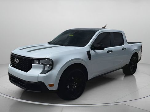 New 2025 Ford Maverick XLT w/ Black Appearance Package AWD/4WD image 12