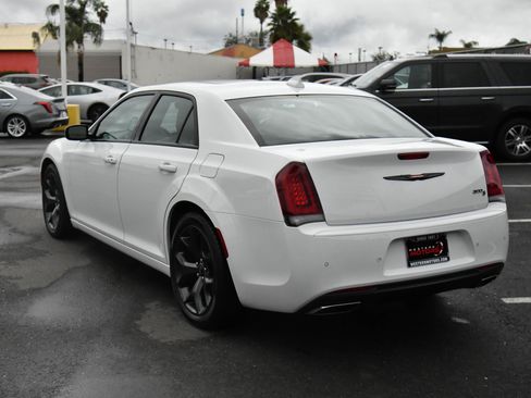 Used 2023 Chrysler 300 S image 6