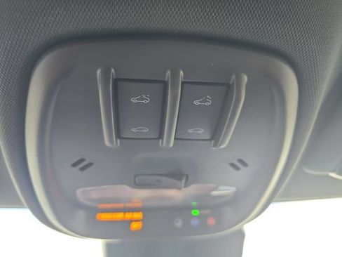 New 2026 Chevrolet Trax RS w/ Sunroof Package FWD image 23