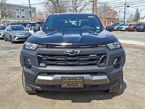 Used 2024 Chevrolet Colorado Trail Boss w/ Advanced Trailering Package image 2