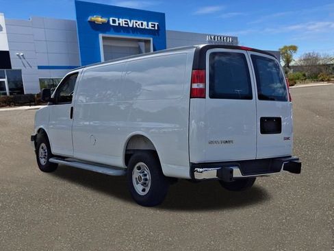 Used 2025 GMC Savana 2500 w/ Driver Convenience Package RWD image 24