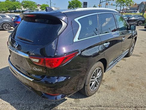 Used 2019 INFINITI QX60 Luxe w/ Essential Package AWD/4WD image 3
