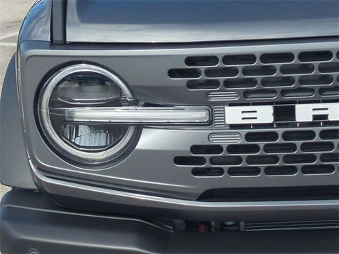 New 2025 Ford Bronco Badlands image 10