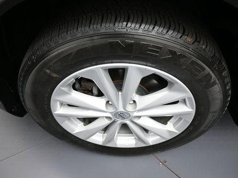 Used 2017 Nissan Rogue Sport S w/ S Appearance Package FWD image 14