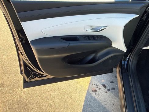 New 2026 Hyundai Tucson SEL FWD image 11