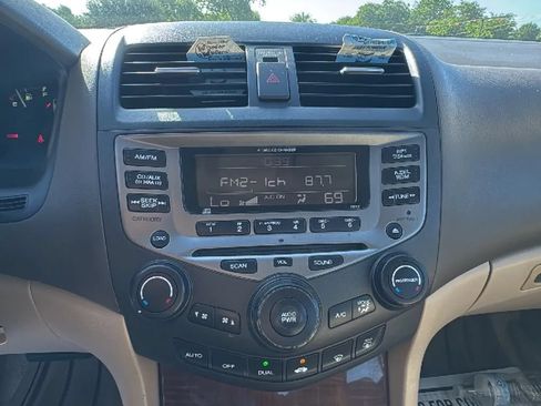 Used 2007 Honda Accord EX-L image 14