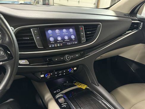 Certified 2023 Buick Enclave Essence w/ Experience Buick Package AWD/4WD image 17