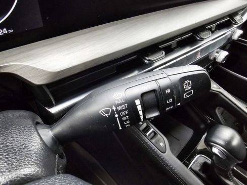 Used 2023 Kia Telluride SX X-Line AWD/4WD image 37