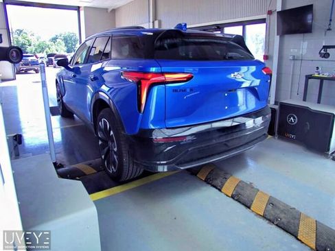 Used 2024 Chevrolet Blazer EV RS AWD/4WD image 13