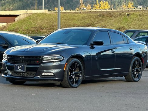 Used 2018 Dodge Charger SXT Plus w/ Quick Order Package 29J image 7