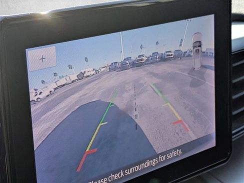 Used 2020 Ford Explorer XLT w/ Class III Trailer Tow Package image 11