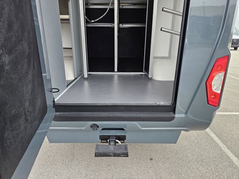 New 2024 Mercedes-Benz Sprinter 3500 image 9